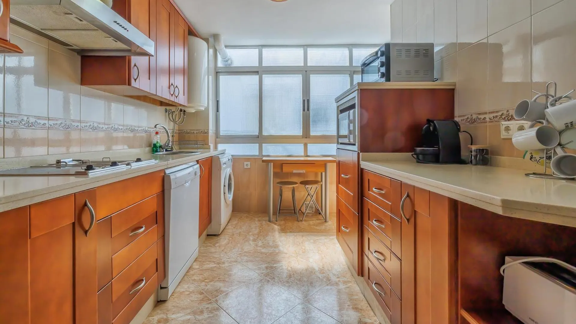 Damasco, Amplio Apartamento Cercano Al Centro Кордова Апартаменты