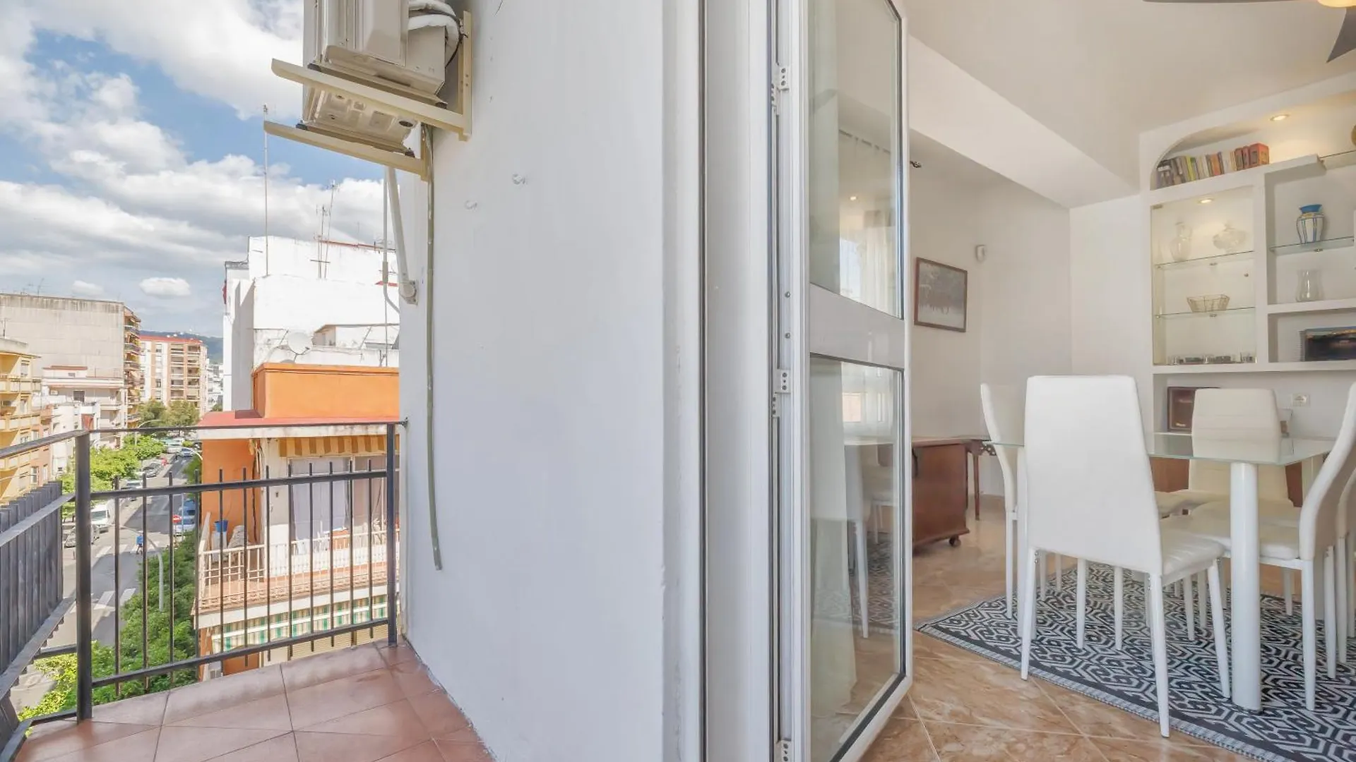 Damasco, Amplio Apartamento Cercano Al Centro Кордова
